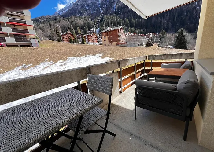 Sandrina - Lumineux Et Rénové Appartement Loèche-les-Bains